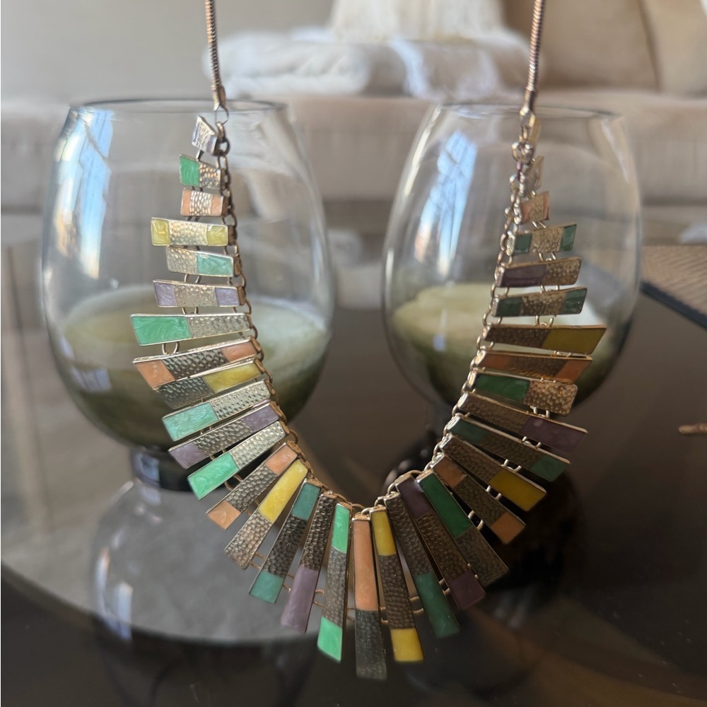 Beautiful statement necklace - Picture 2 of 2